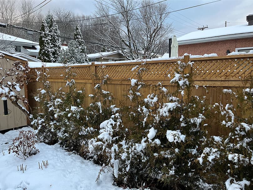 Cedar fence installation