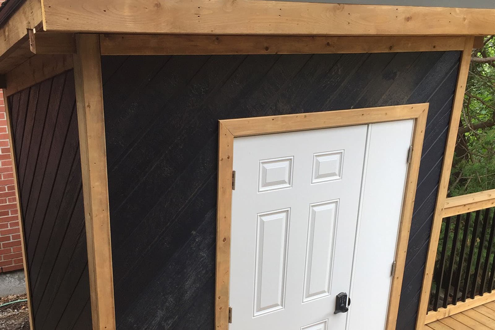 Composite deck with built-in seating