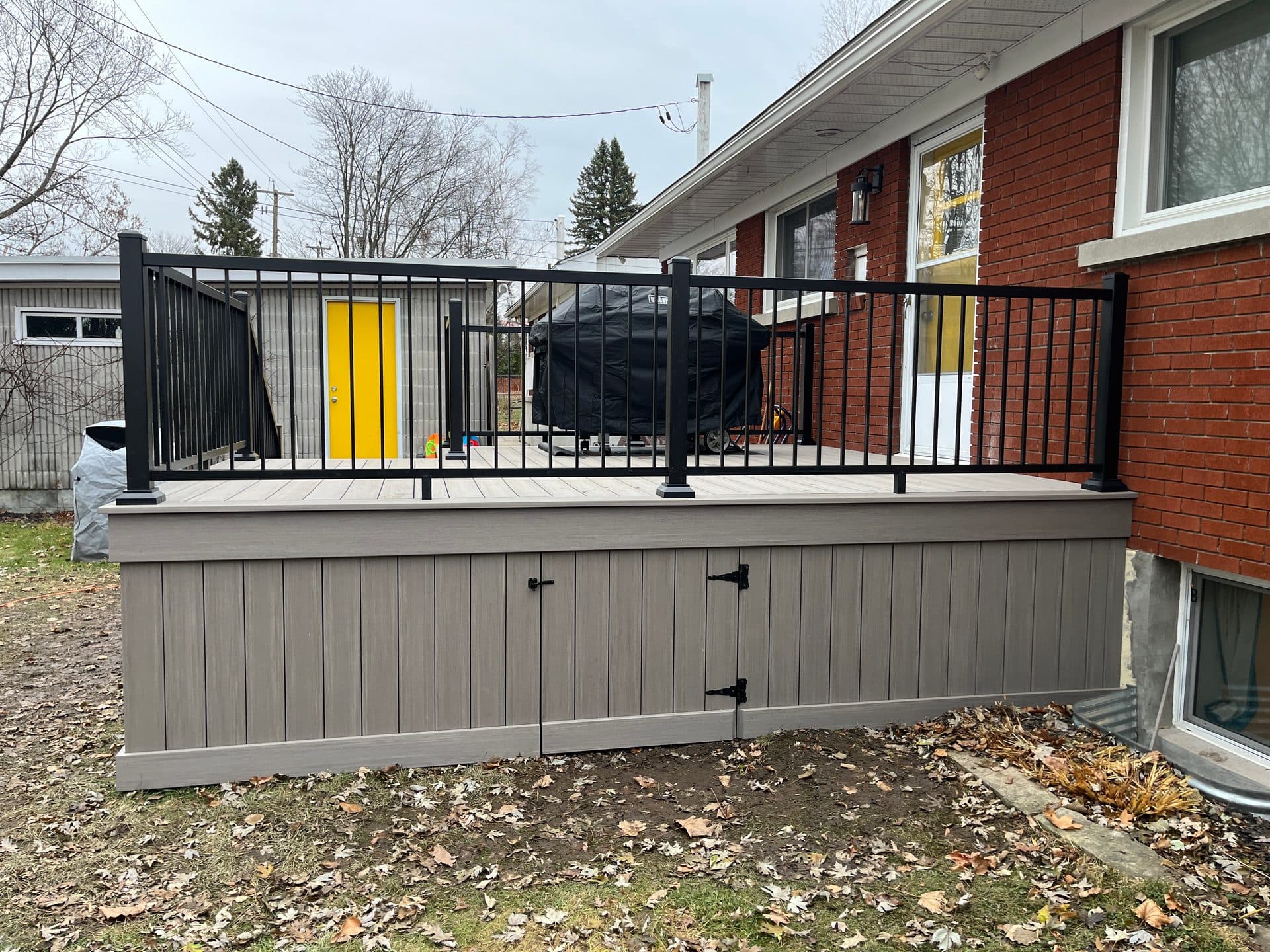 Composite — Deck, Queensway Terrace North, 2023
